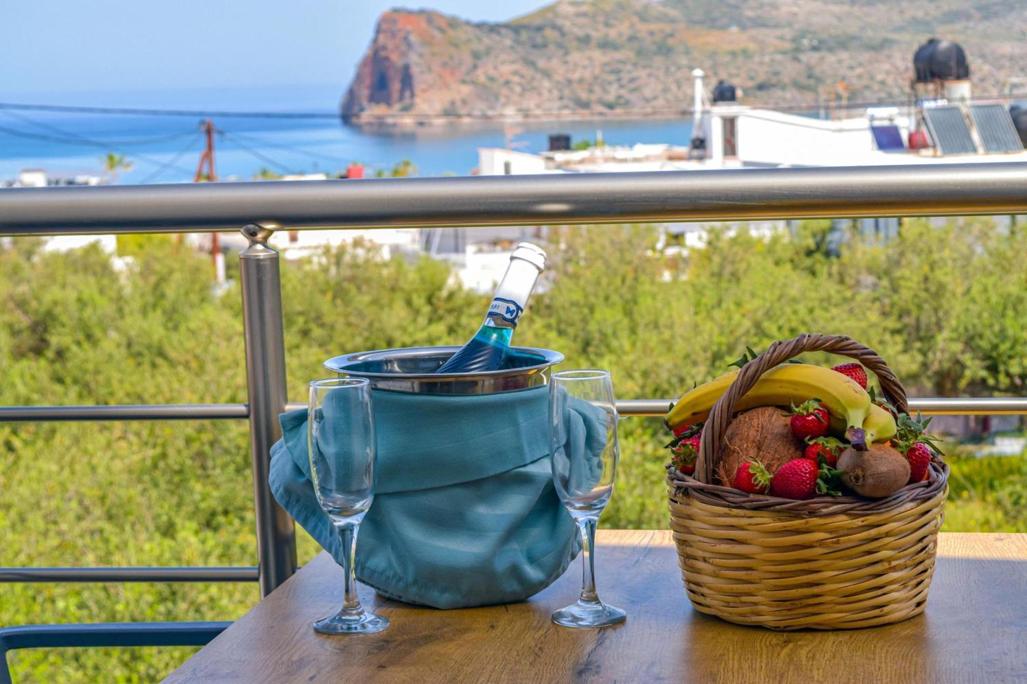 Sun Flower Villas With Sea View Agia Marina Exteriör bild